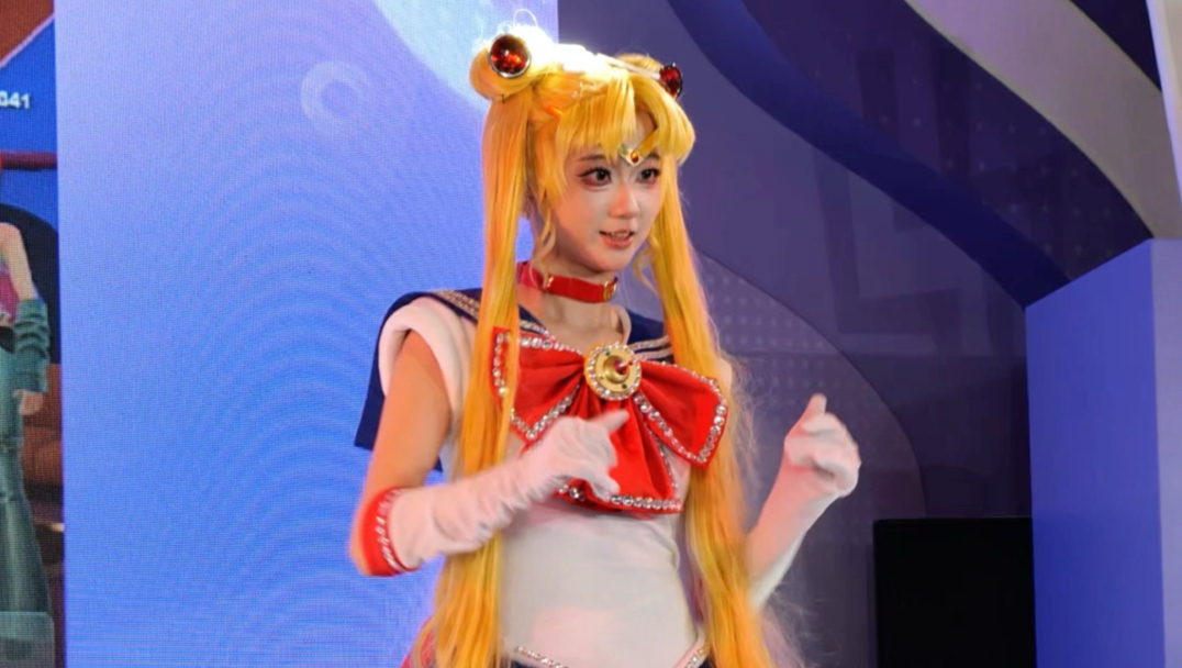 月野兔：代表月亮消灭卡路里！｜上海BW2025舞力全开展台花絮