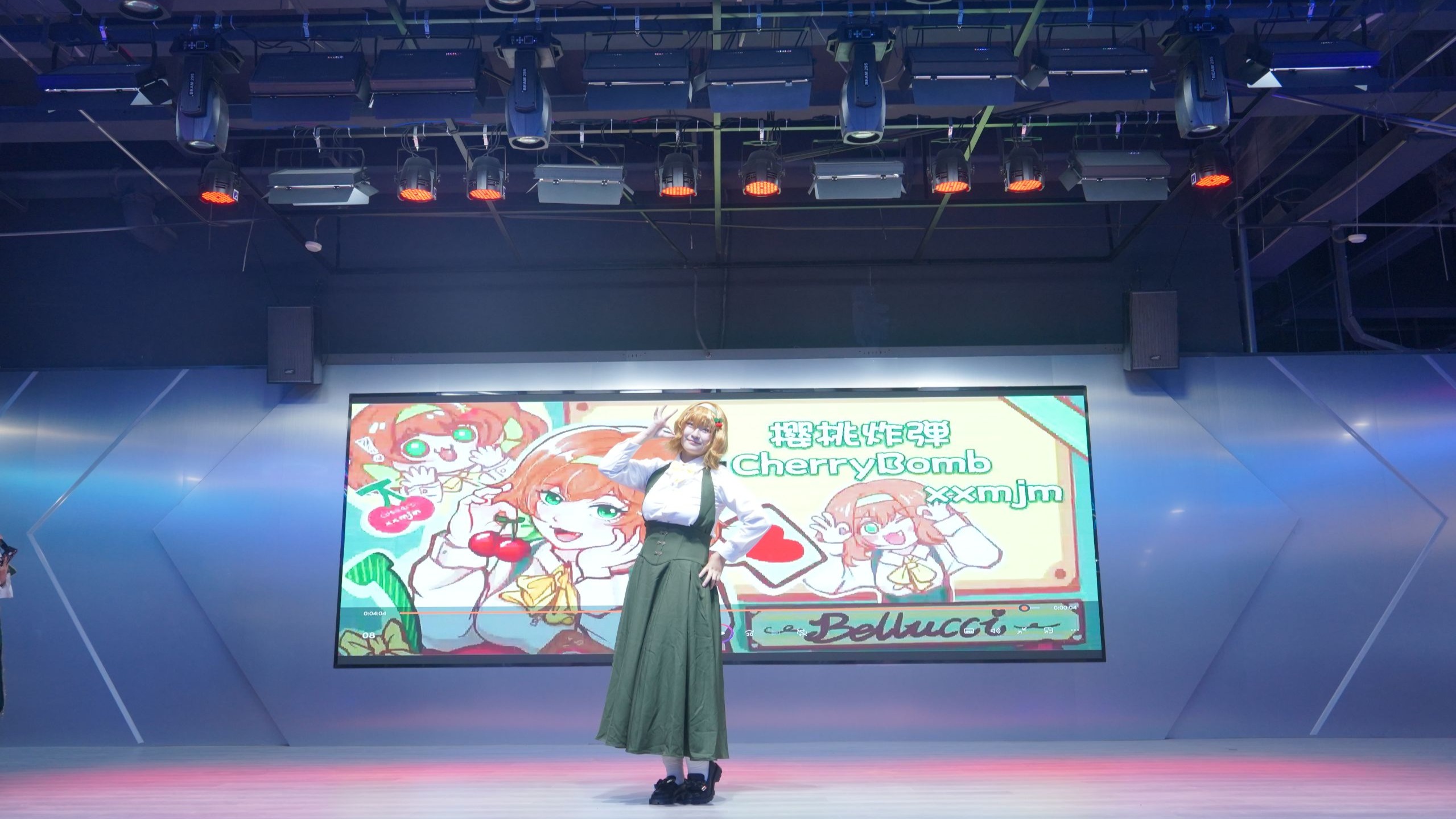 007《贝露琪的樱桃炸弹》