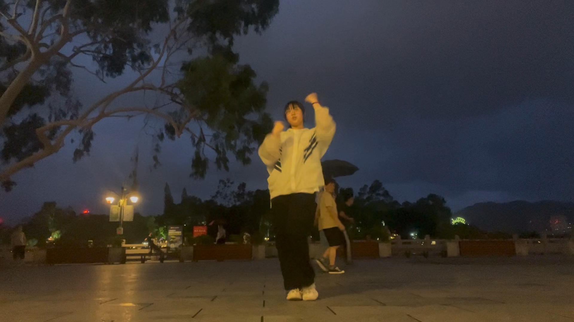 【熙悦】是谁2025了还在聚光呀-（放了小炮