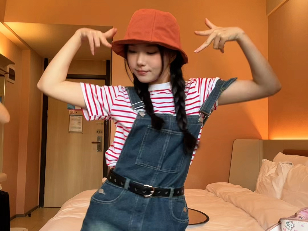 小美穿搭～