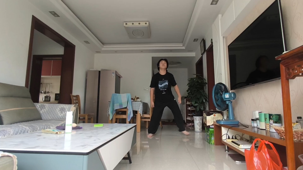 地下艺 Girls in the frontier