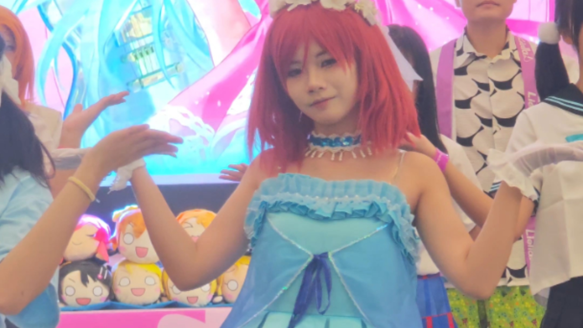 满怀爱意接近中 maki 瑞灵随舞