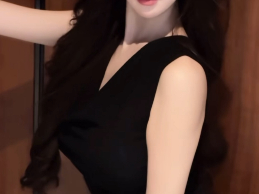 小姐姐一身黑，走到哪都OK，永远为我着迷