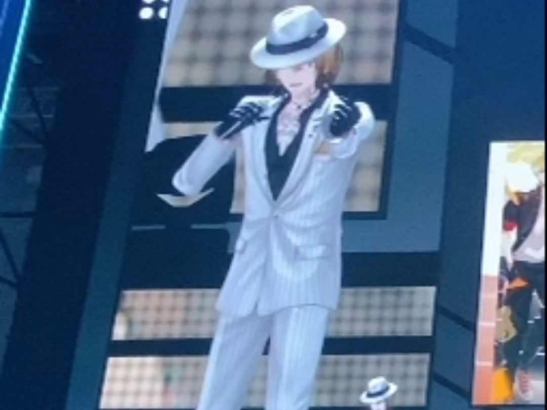 【困困kkbk】第一次在B站发视频，求关注！