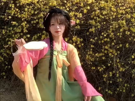 世中逢尔 雨中逢花 #东方美学 #国风