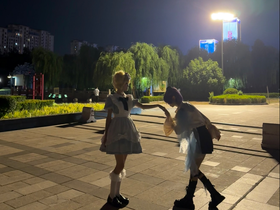 和安安的超活力双人宅舞！！