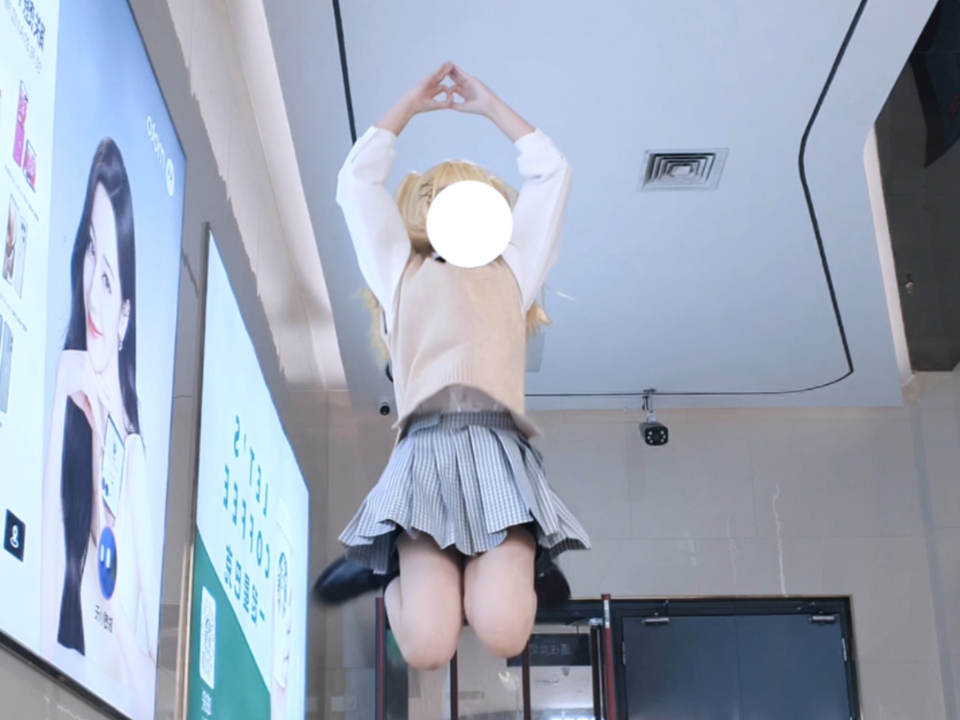 罗莎的樱桃炸弹！