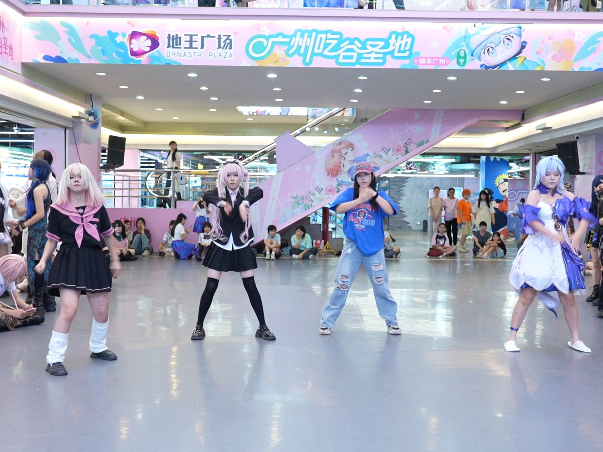 《オルターエゴ 》8.7号地王广场现场随舞