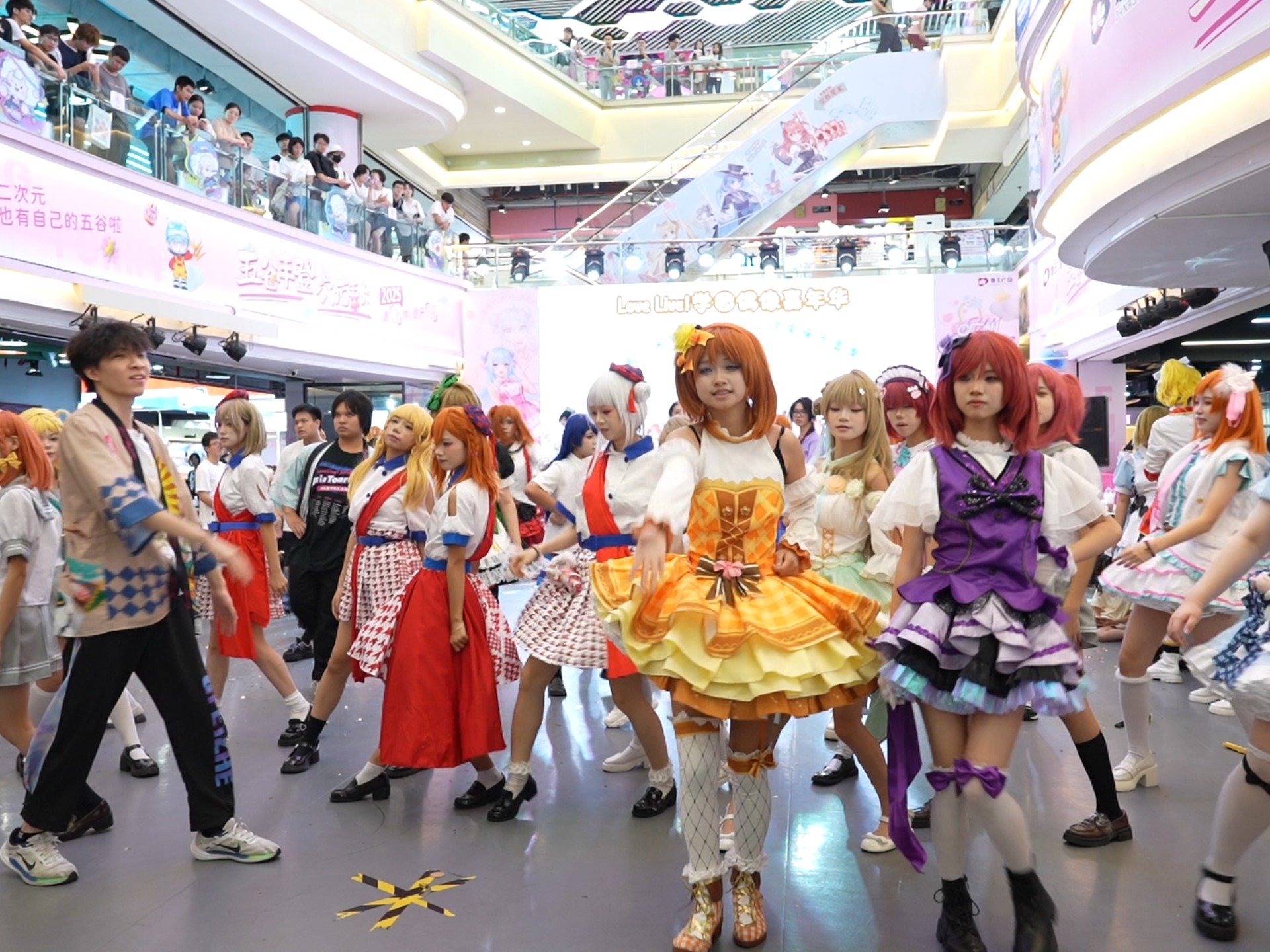 《Daydream Warrior》8.3地王广场现场随舞