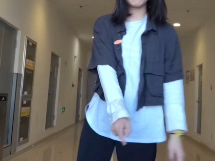 ε(*´･ω･)з