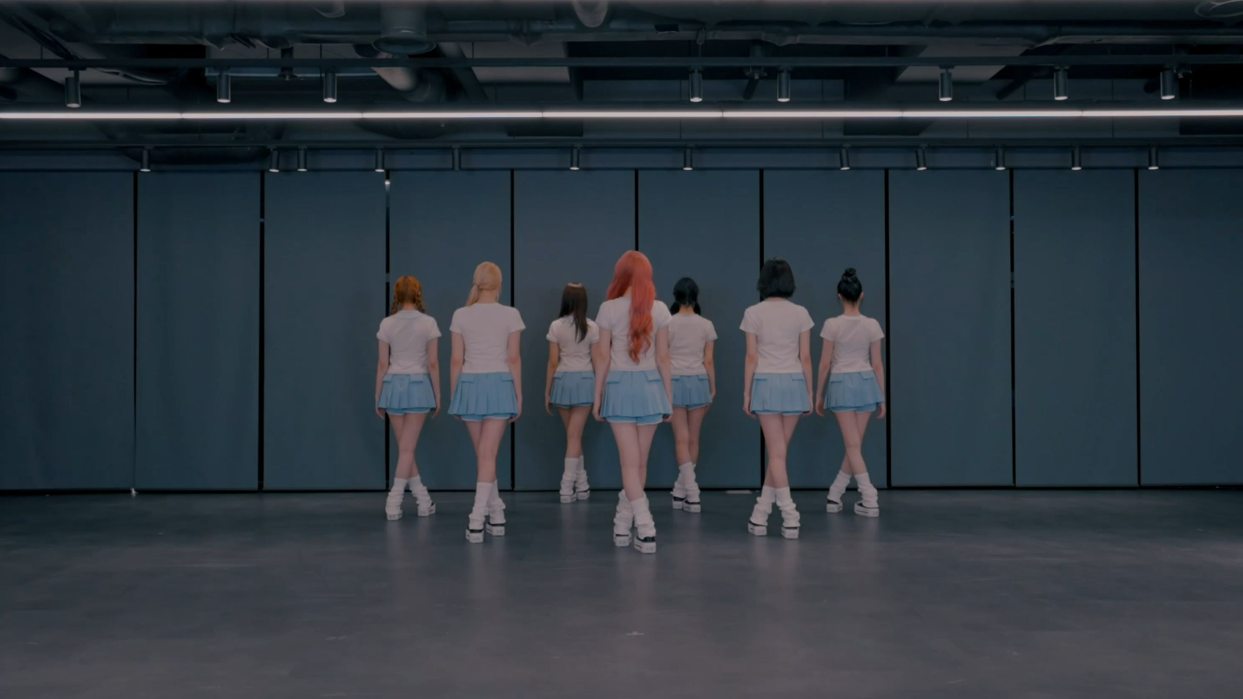 【4K中字】Hearts2Hearts-Gee 官方练习室