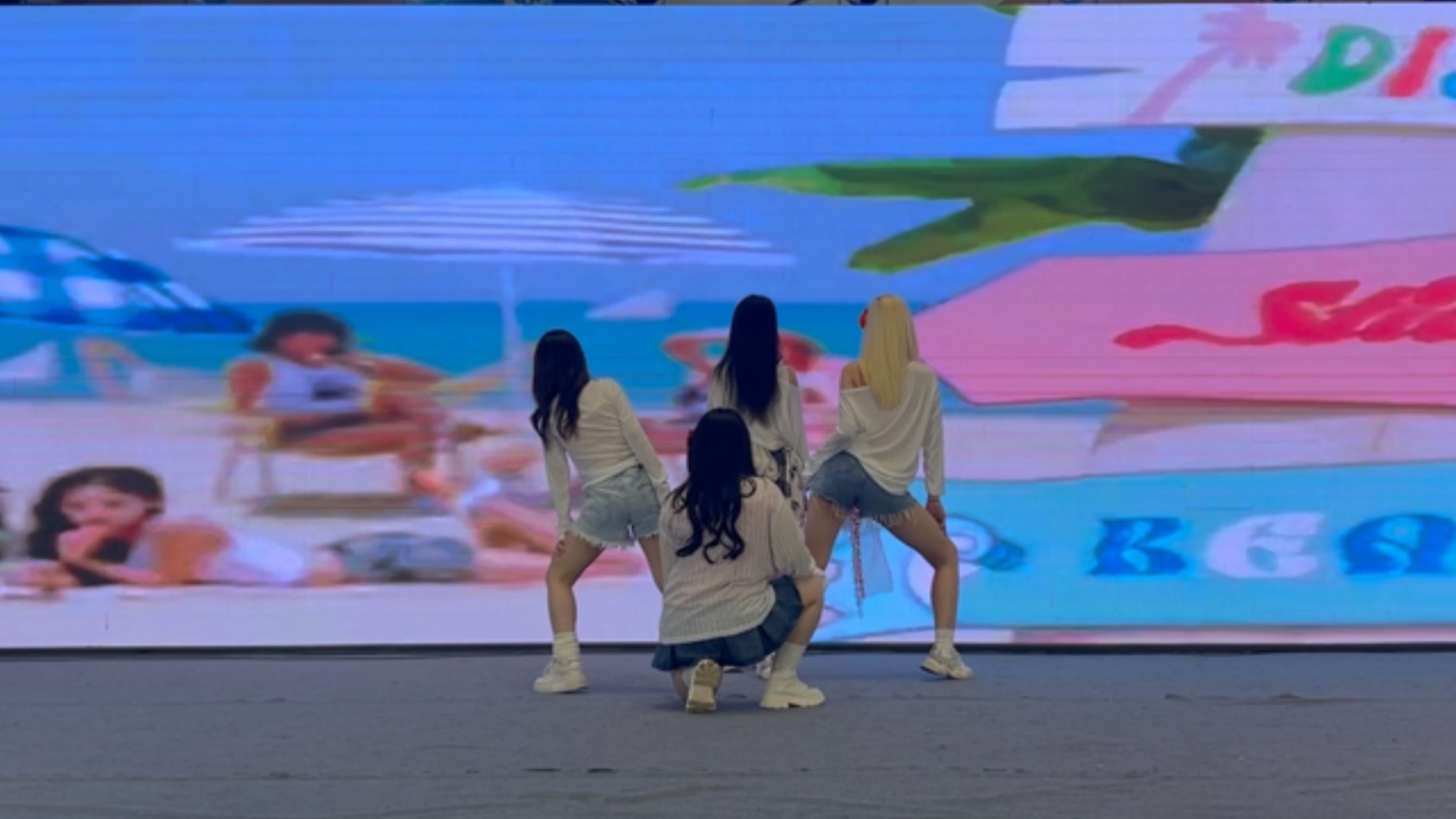 【sticky】8.16南昌绿地缤纷城Mix路演