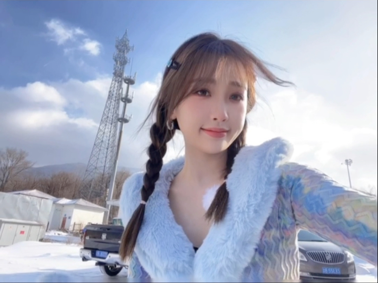 20220104 虞书欣 哎 何时能征服这片雪地