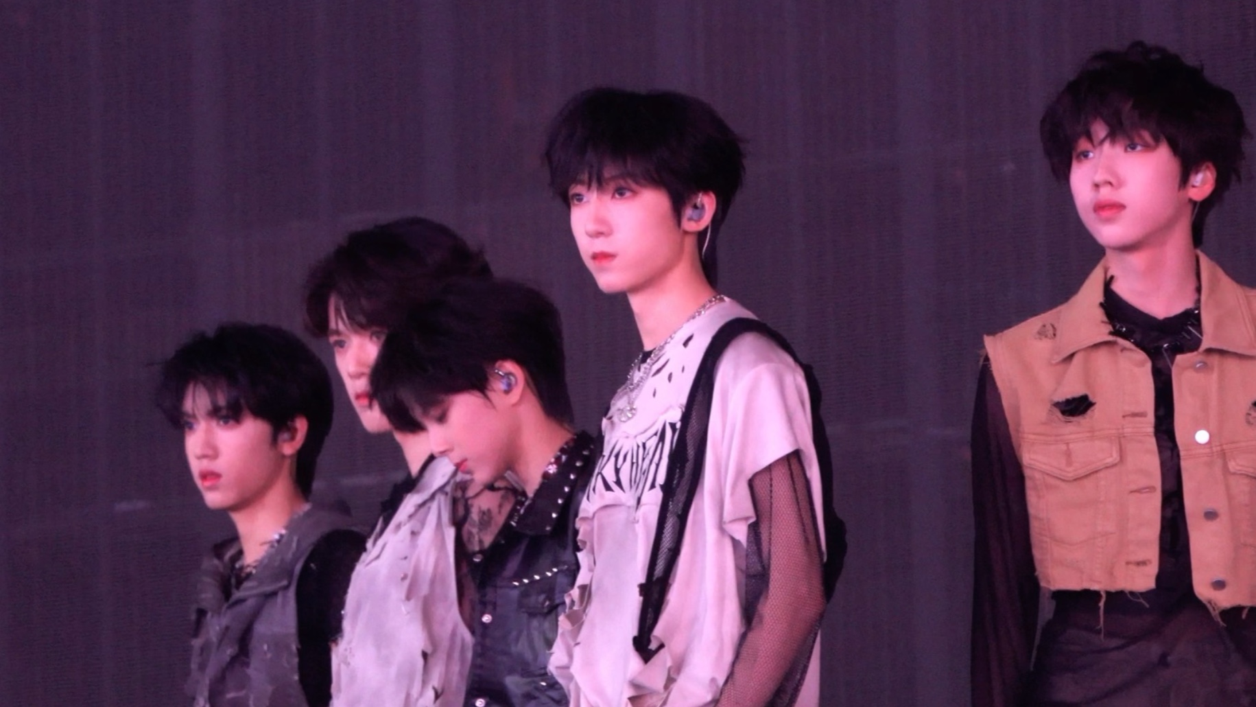 Go In Blind｜来自内场第一排的4k直拍，这和在脸上跳舞又什么区