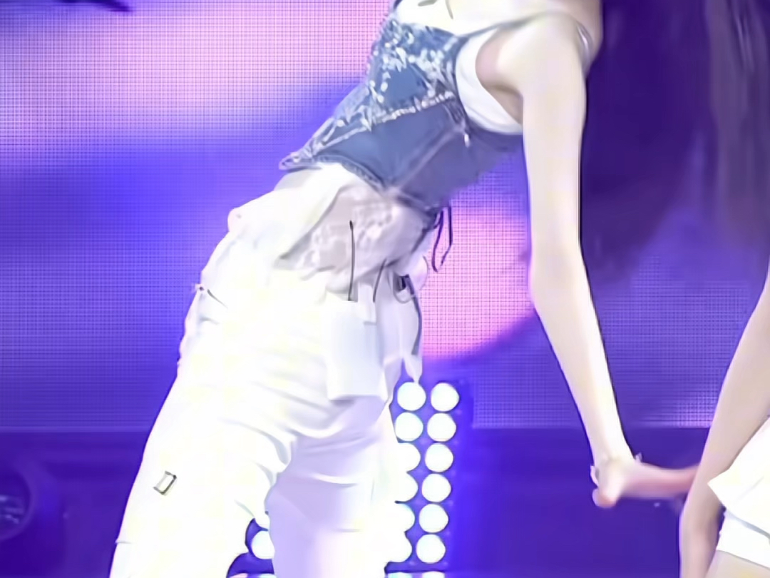 【ifeye-Kasia】《NERDY》一键变装