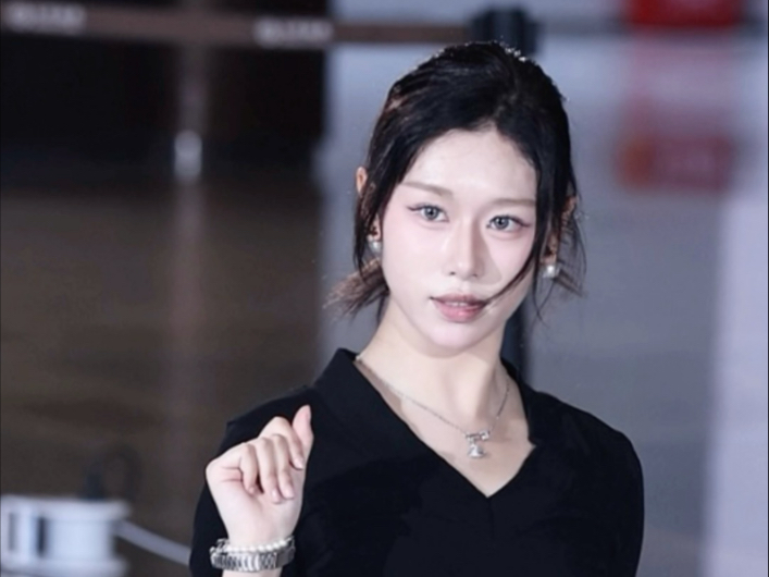 姐姐的话…【stayc-bebe】isa位直拍