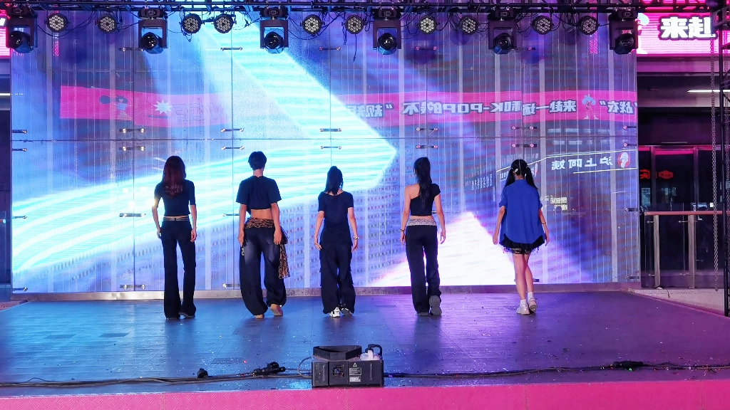 #HANDSUP #MEOVV #KPOP路演 #4K高清 #HDR