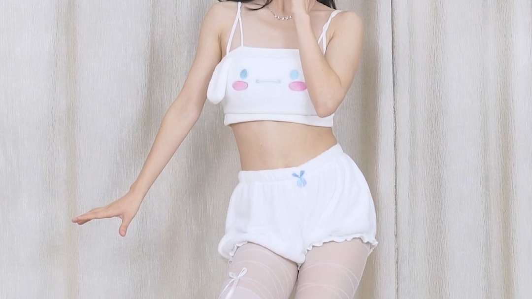 【竖屏】C0051 橘子焦糖 白衣 白袜 光脚