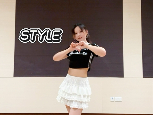 STYLE｜Hearts2Hearts｜Baby u make me smile