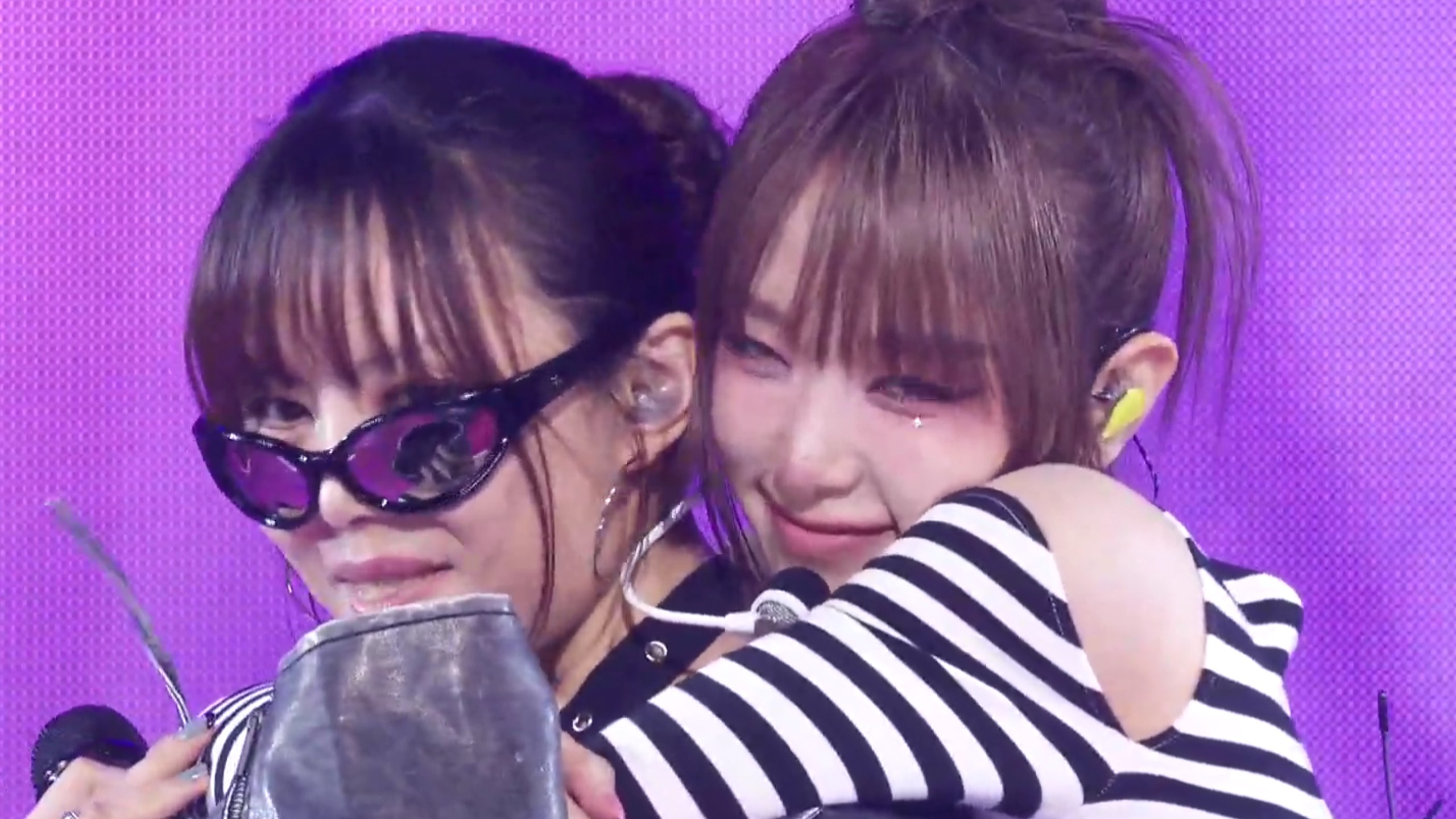 【Yena-崔叡娜】250817 人气歌谣-Anyone But You舞台+直拍[4