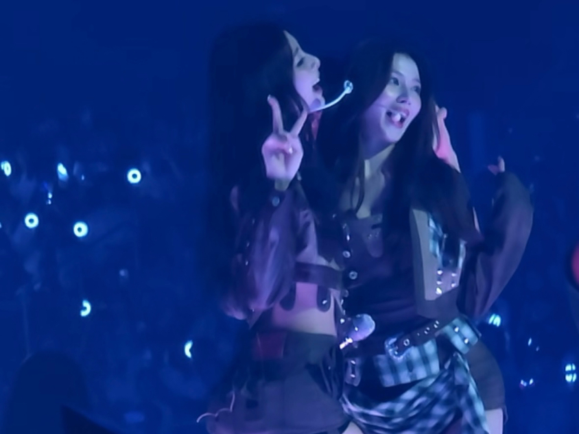 纱瑜金婚～ 小麦一下 全世界都在尖叫 她们可太知道我们要看什