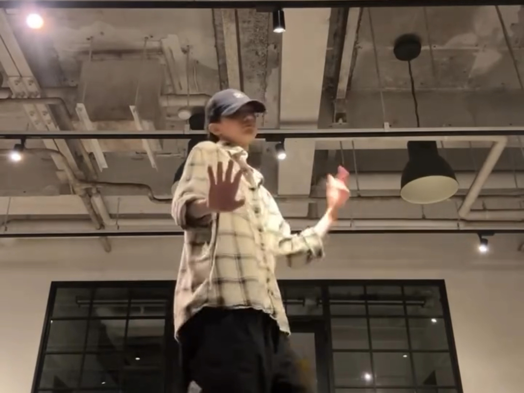 showei跳编舞一则