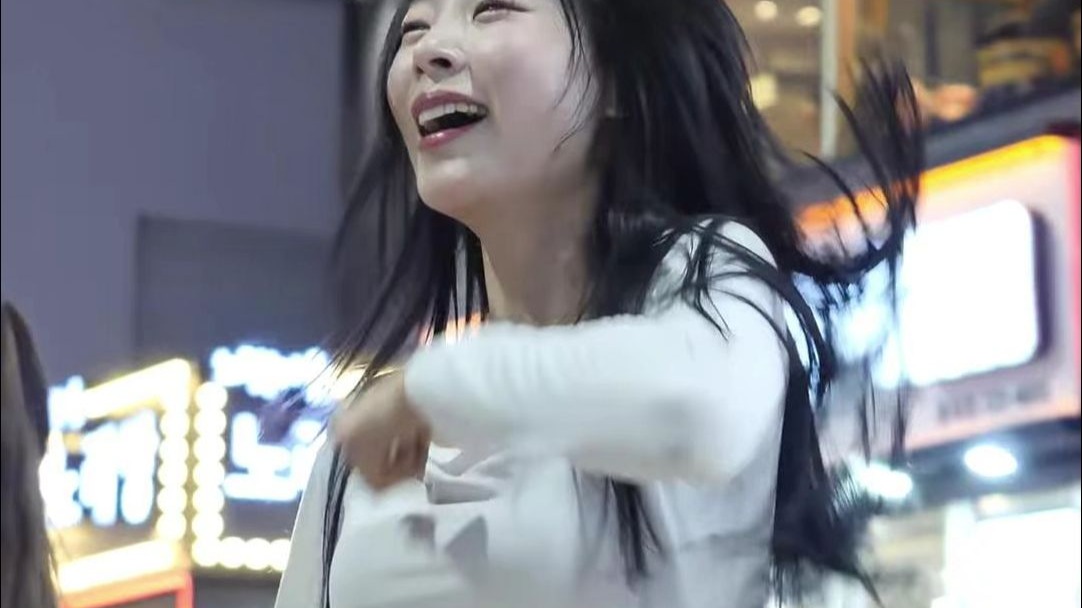 LadyB Zion - Golden & HOT SAUCE & Borrowed Ca