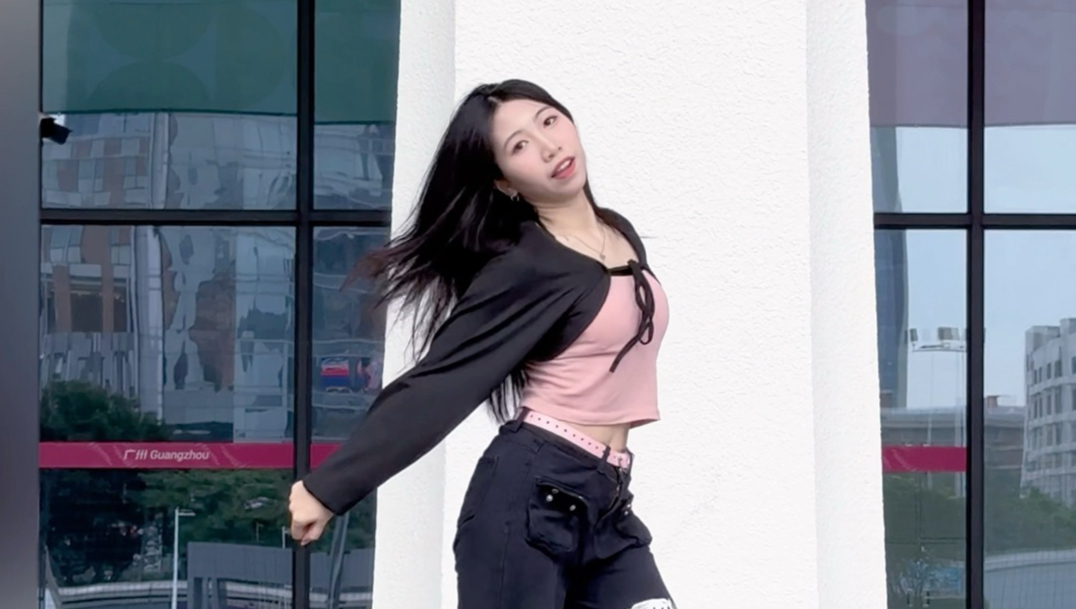 很有二代风格！只要不是你就好 YENA崔叡娜 新曲副歌翻跳