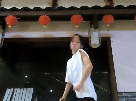 没有表情管理●)o(●