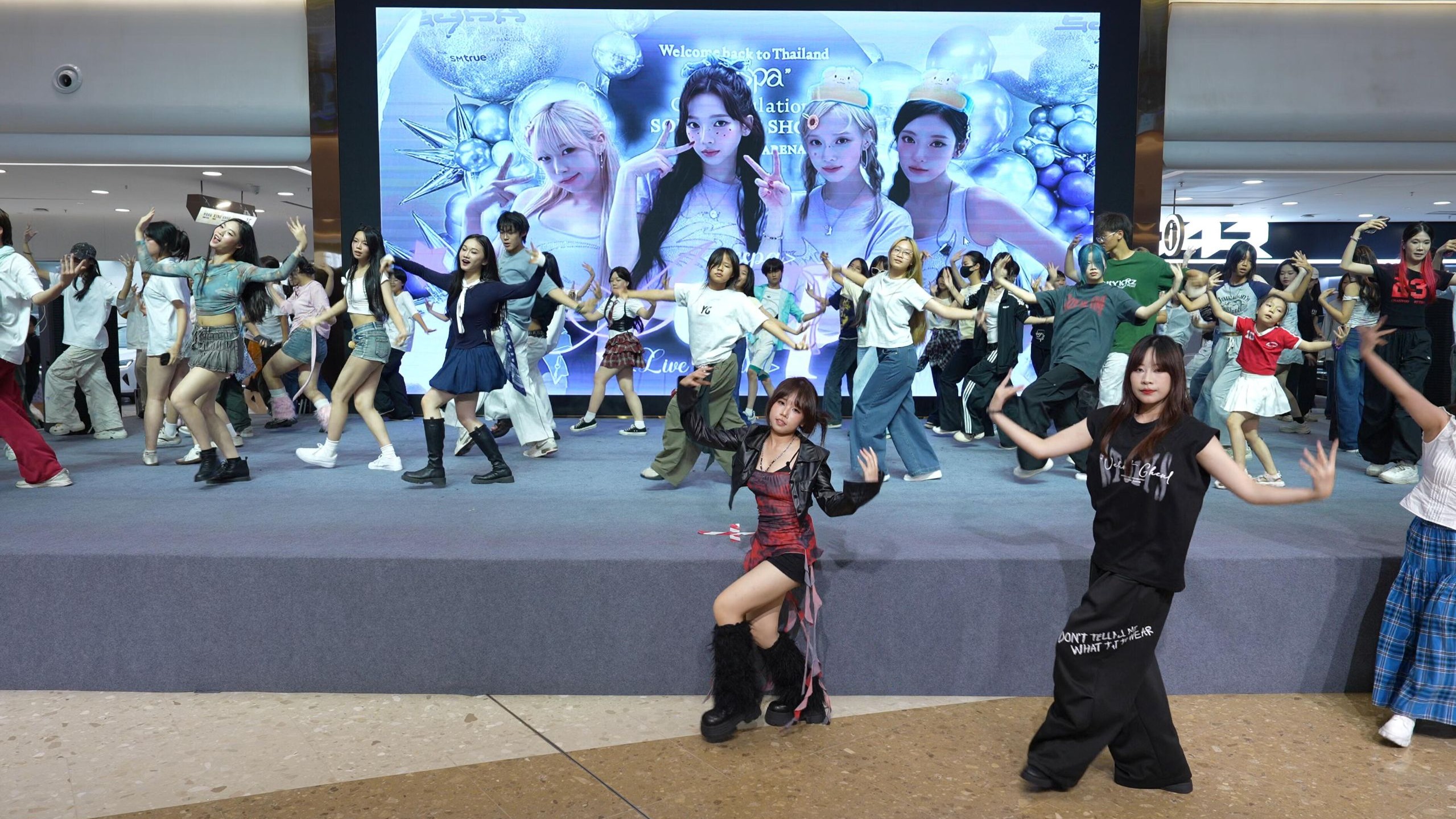 常规随舞-20250726南宁华丰城爱琴海城市广场【叽咪】kpop随