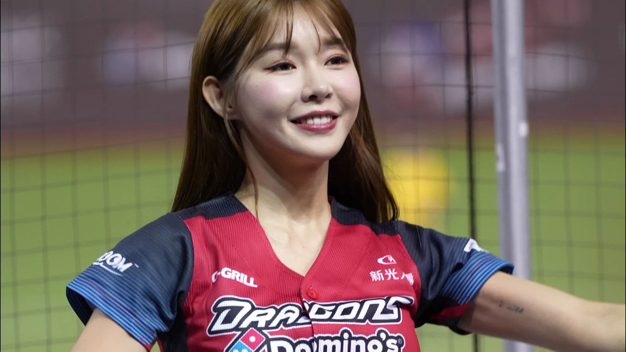 Dragon Beauties登场！龙光乍现 气场全开