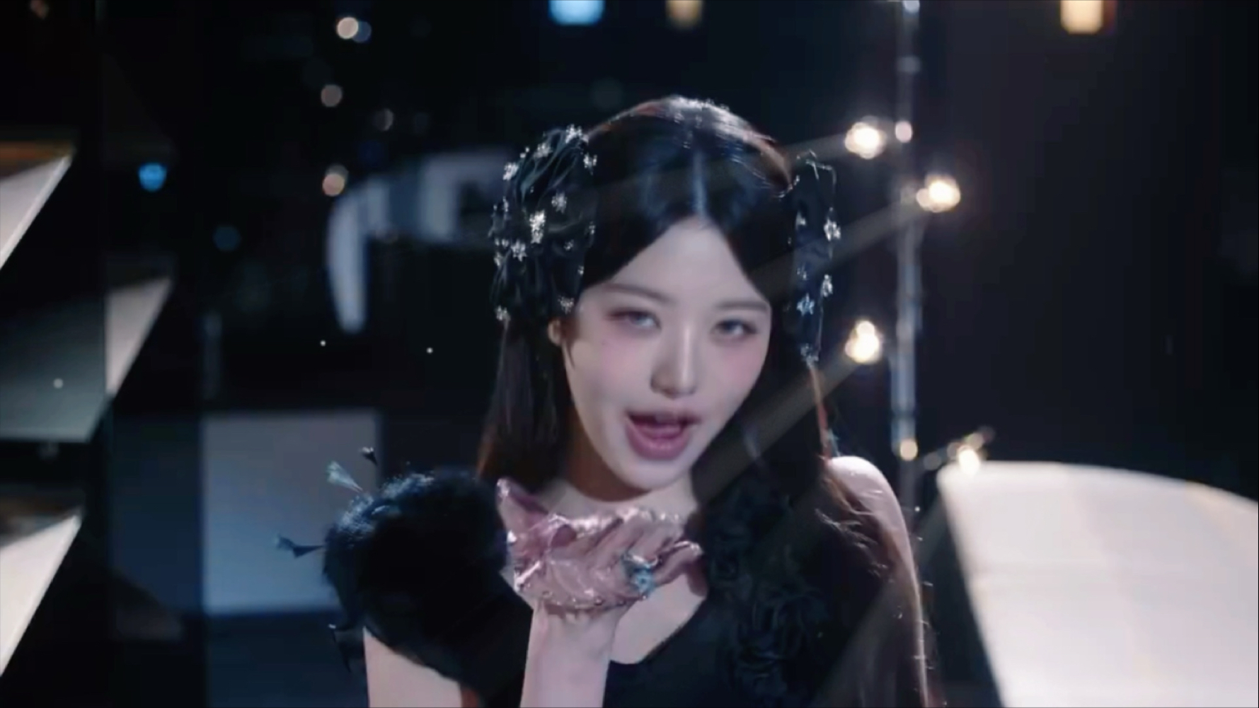 那芙国的其中一位圣女