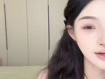 抖音女主播抽烟