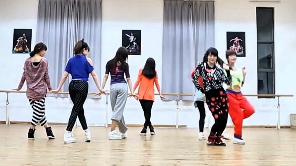 《落花情》自扒舞用