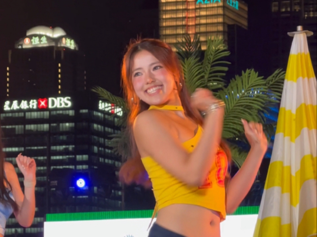 感染力这一块！谁跳shake it能忍住不笑｜SISTAR-Shake it路演孝