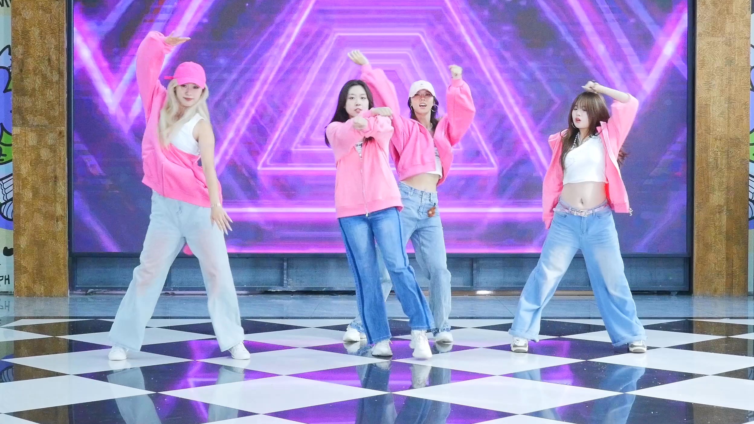 【哈尔滨 随机舞蹈 KPOP】【路演40】Pink Hoodie(YL)