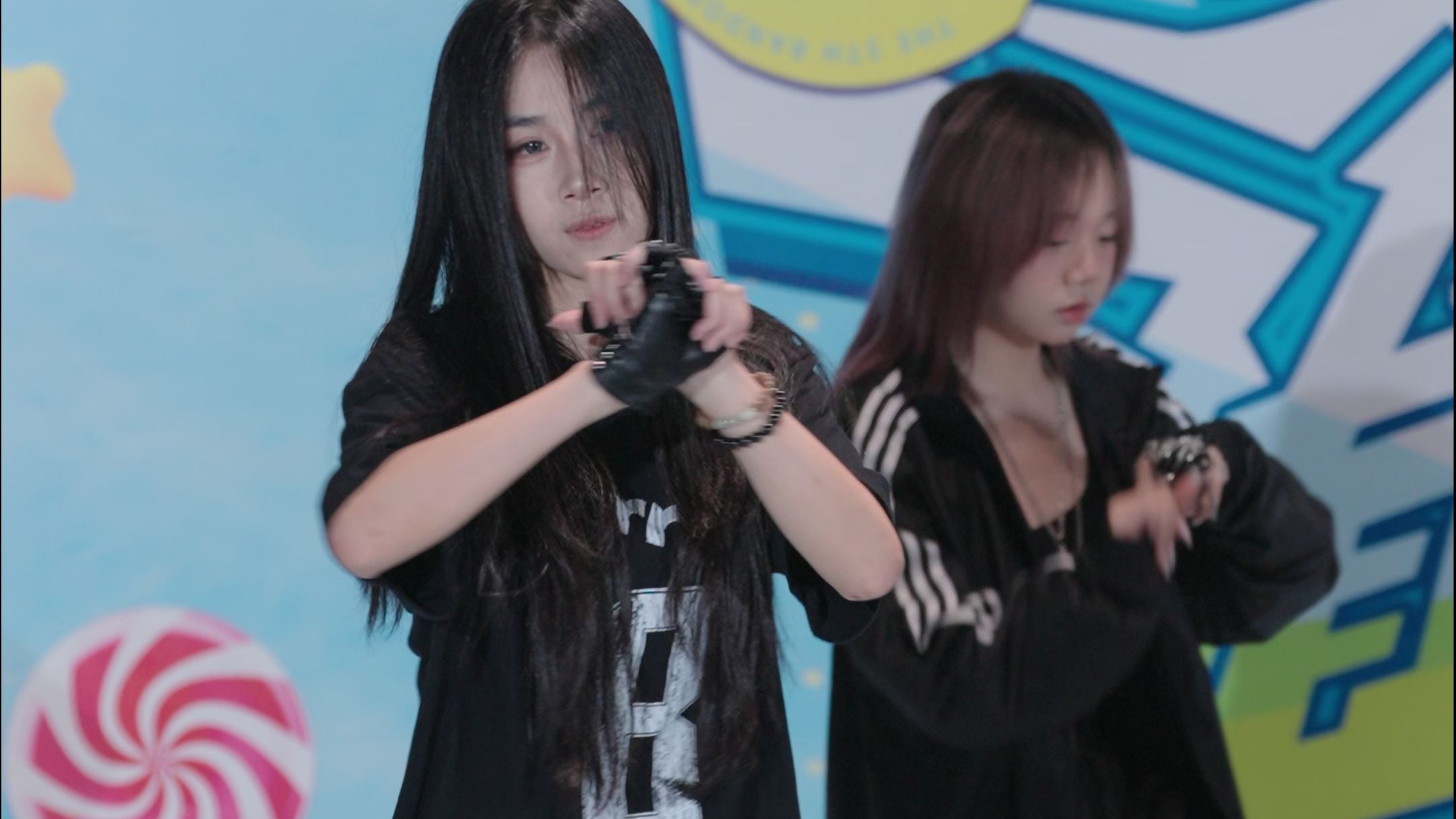 【】2025.08.17 路演组A1第1次《outside》JJ随舞 in 广州海