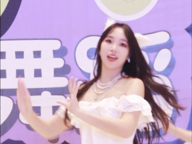 【路演直拍】借来的猫- ILLIT iroha位直拍｜如此美萌的天使小