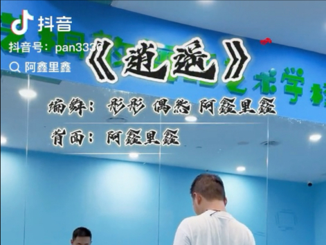 【贵贵妈】最新视频已上线，快来围观！