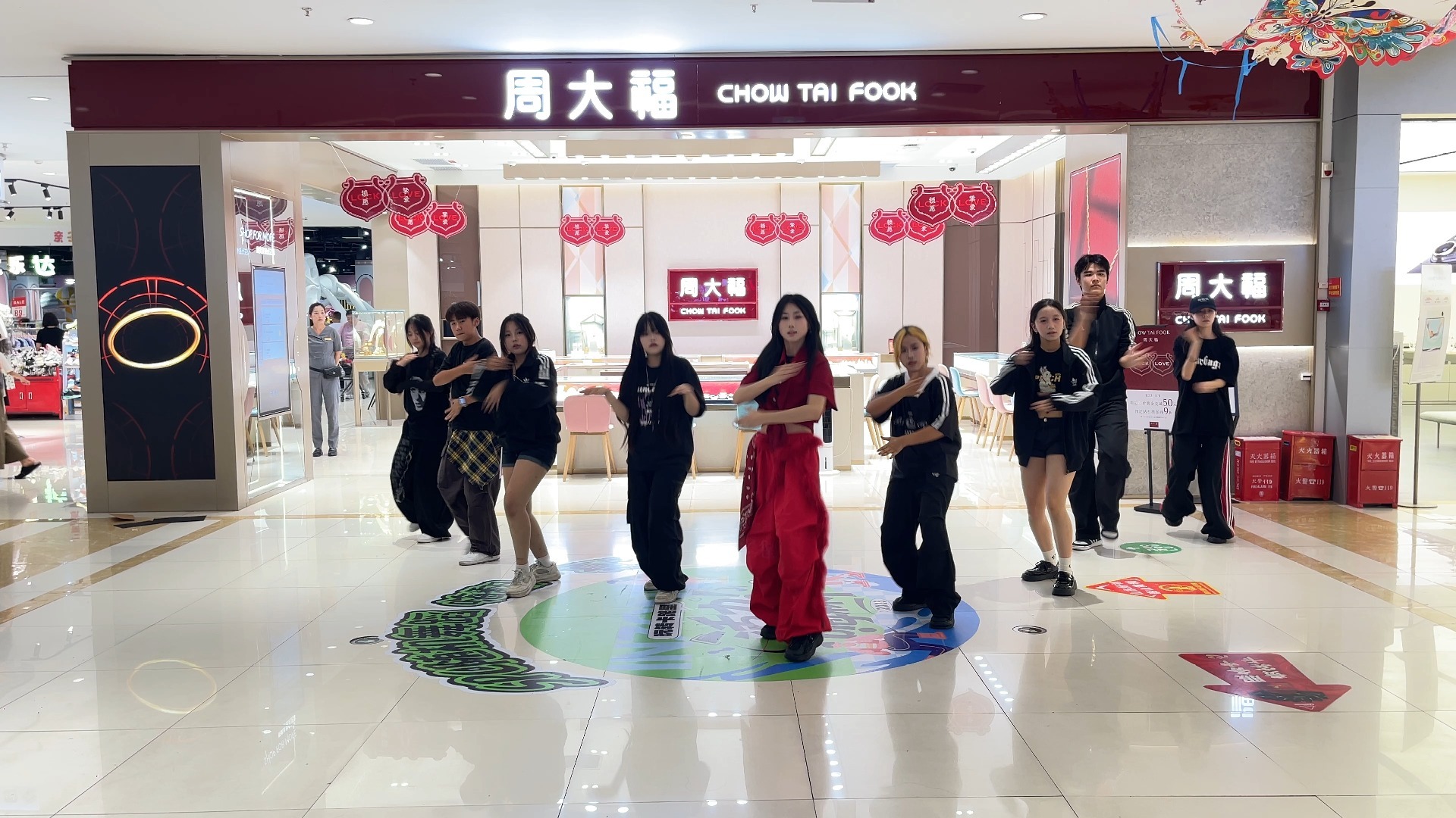 路演4  曲目：knock  原唱：李彩演  时长：2:53  组合名称：敲敲