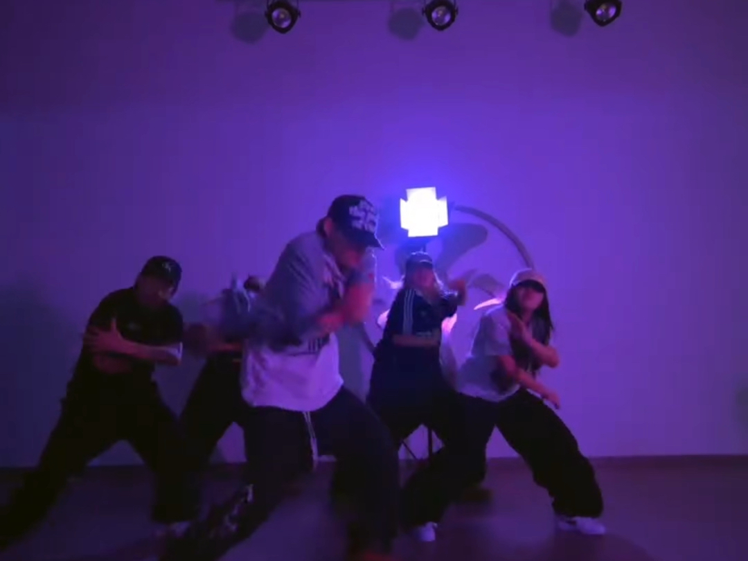 太帅了！舞者Taejun编舞ATEEZ-《WORK》