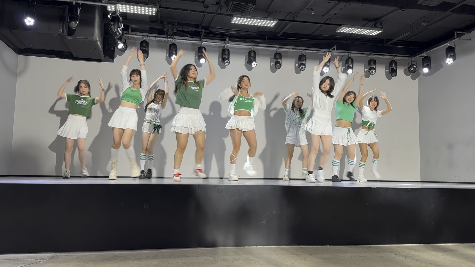 再次重逢的世界 少女时代
