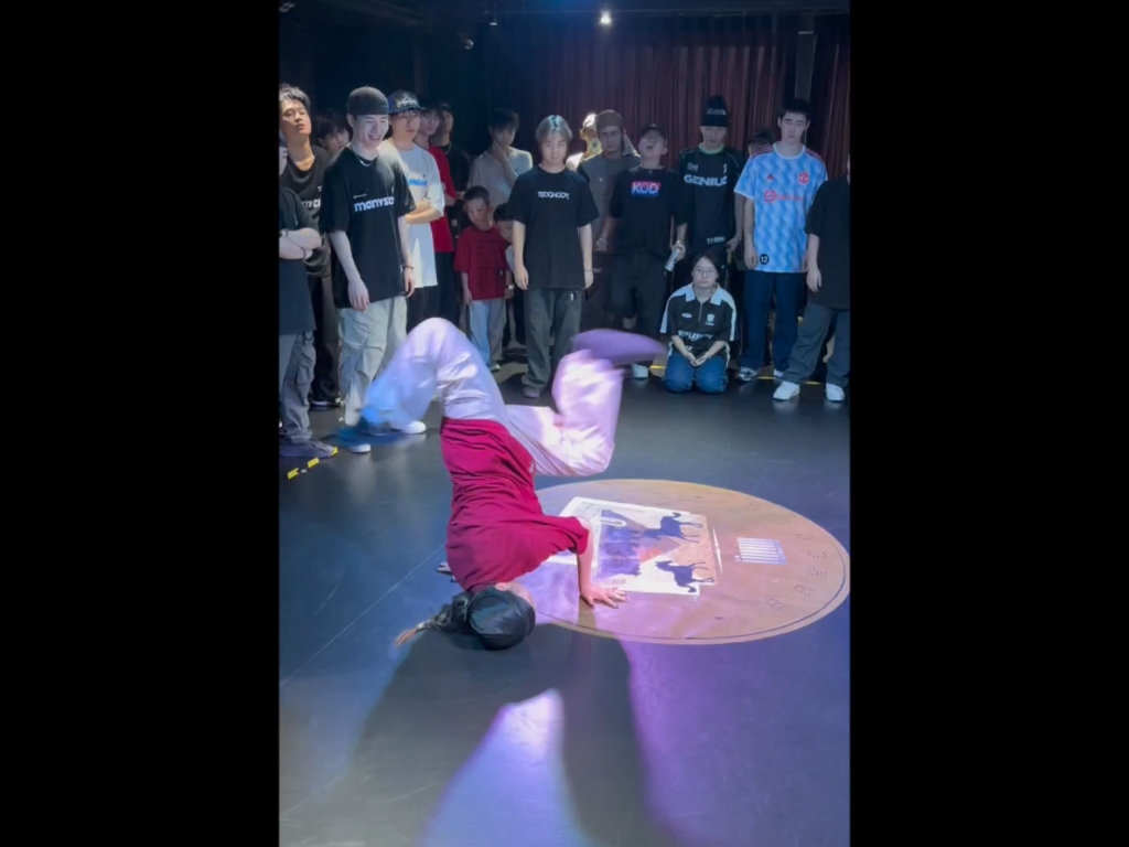 去重庆比了一个hiphop专项，慢慢进步