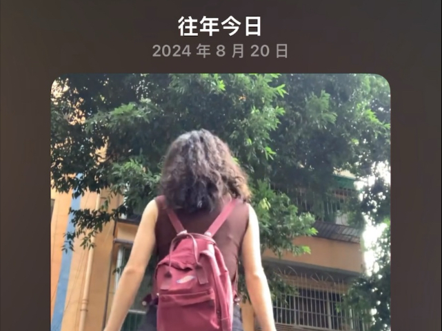 昨年的今天好幸福，人很漂亮很有活力，去到了很喜欢的舞蹈室，发了