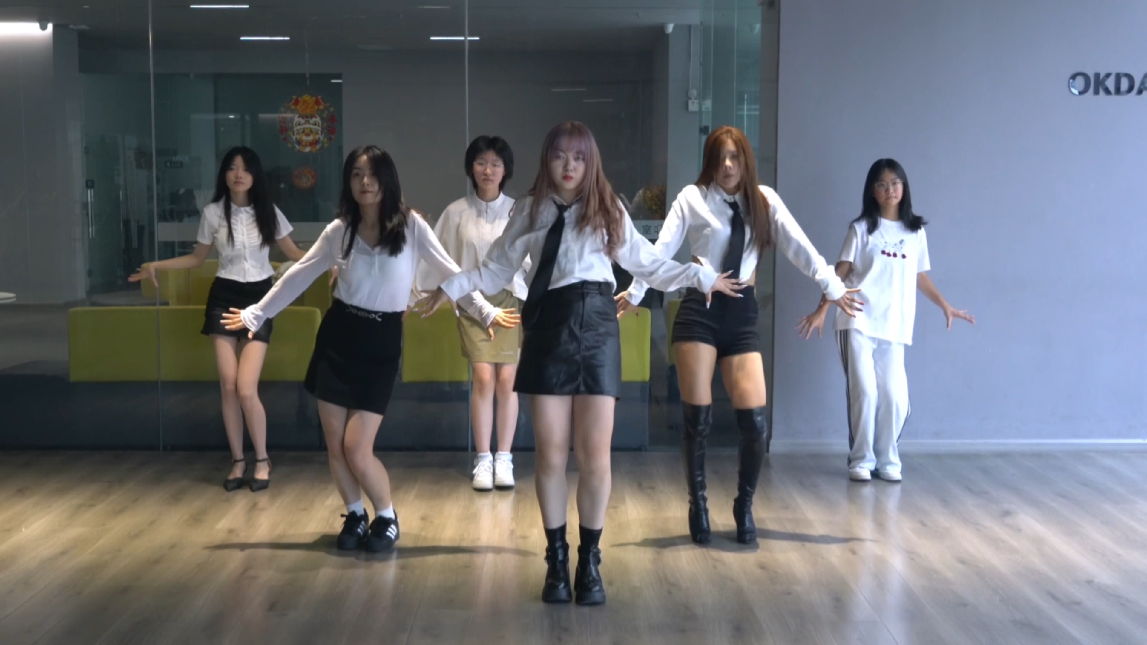 【OK Dance】短裙翻跳 文艺复兴 AOA 昆明舞蹈室推荐
