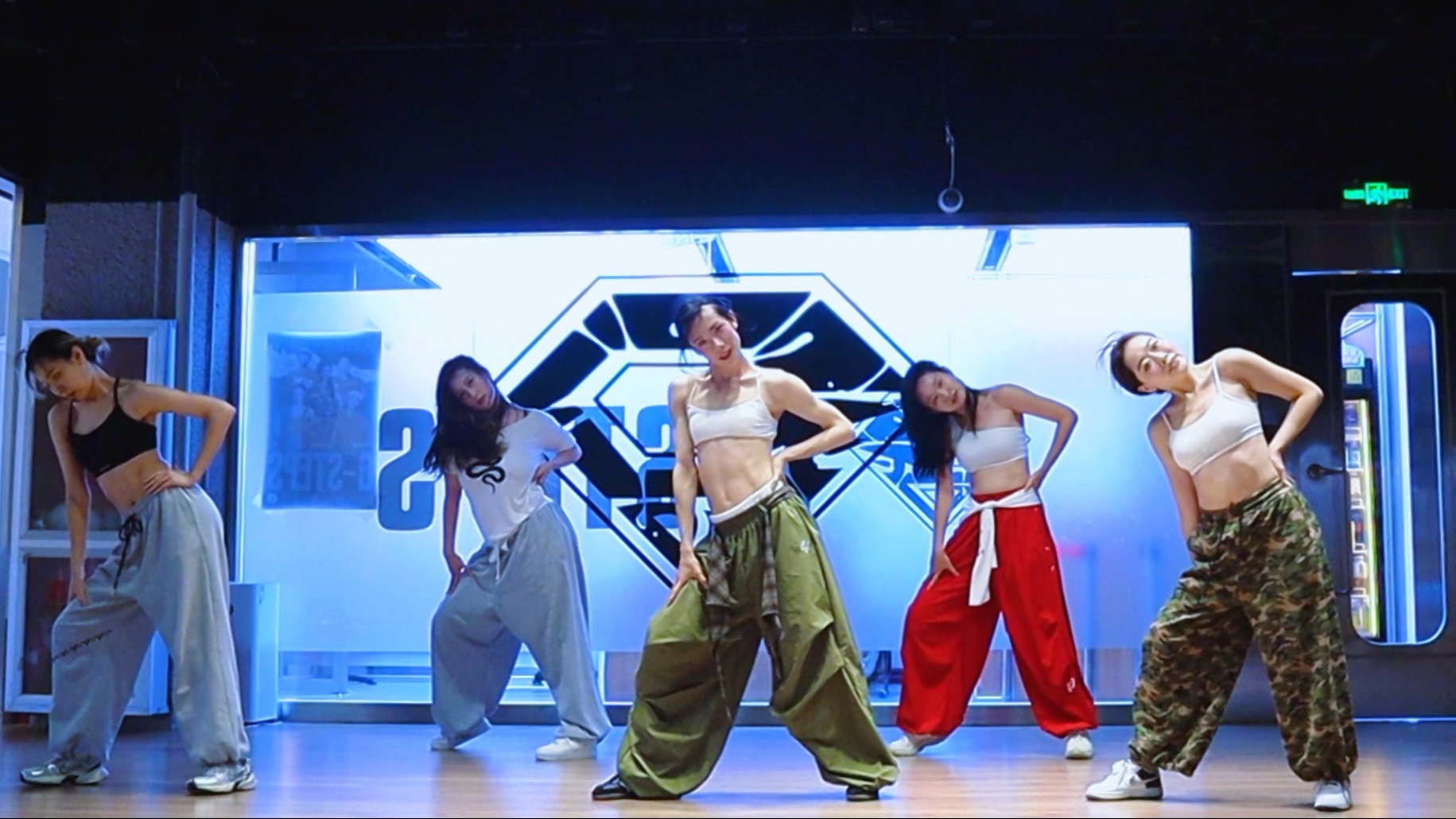 Girls power 跳舞太快乐了