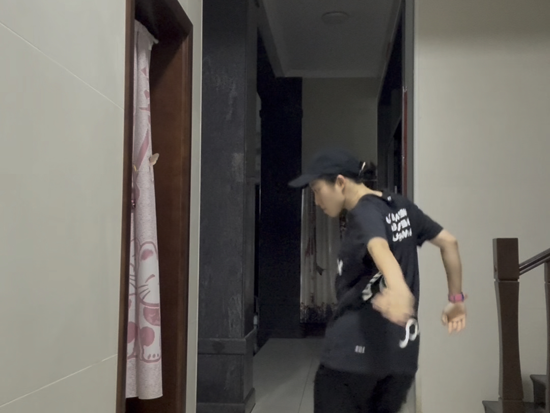 跳了一首一点都不狂热的kill it girl