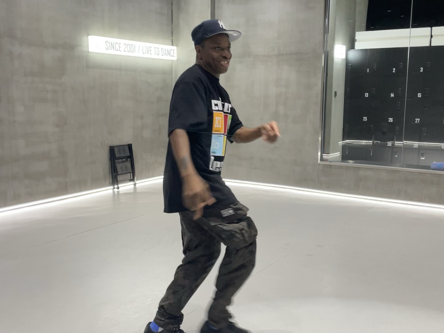 【House】Link in da House