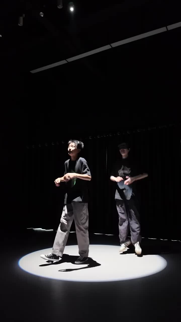 Moonshine！放松感受音乐