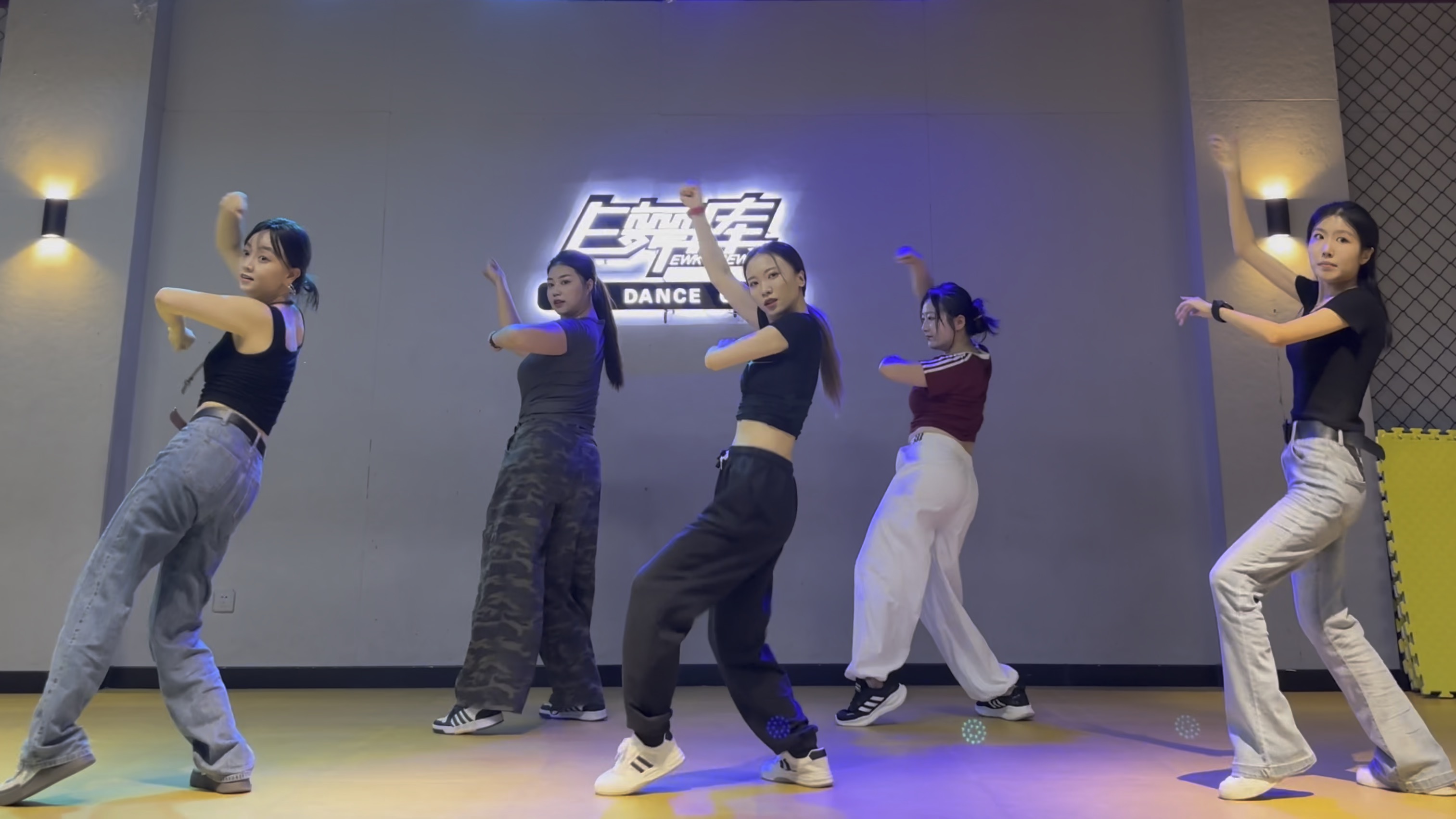 酣畅淋漓的20秒！太美了吧！#太原kpop #太原成人零基础kpop #太